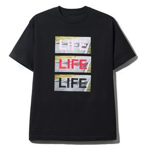 DS ASSC Red logo Life CORN BEEF BLACK TEE BAPE KITH KAWS large black t shirt